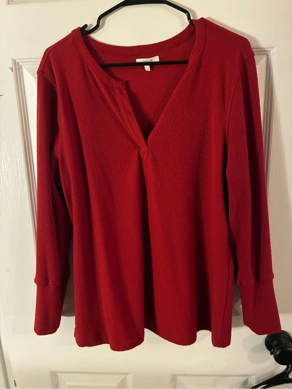 Maurices 1X Ribbed Knit Long Sleeve Henley Top Red Plus Size